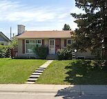 Pet friendly 2 Bedroom Basement in Marlborough — Marlborough, Calgary