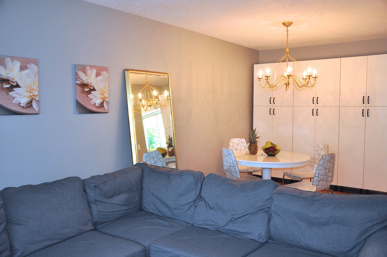 Calgary 1 bedroom Room For Rent for rent. Property photo: 3590-1