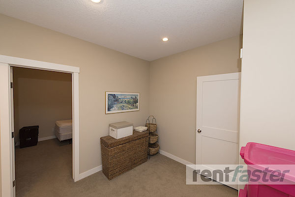 Calgary 1 bedroom Basement for rent. Property photo: 359880-3
