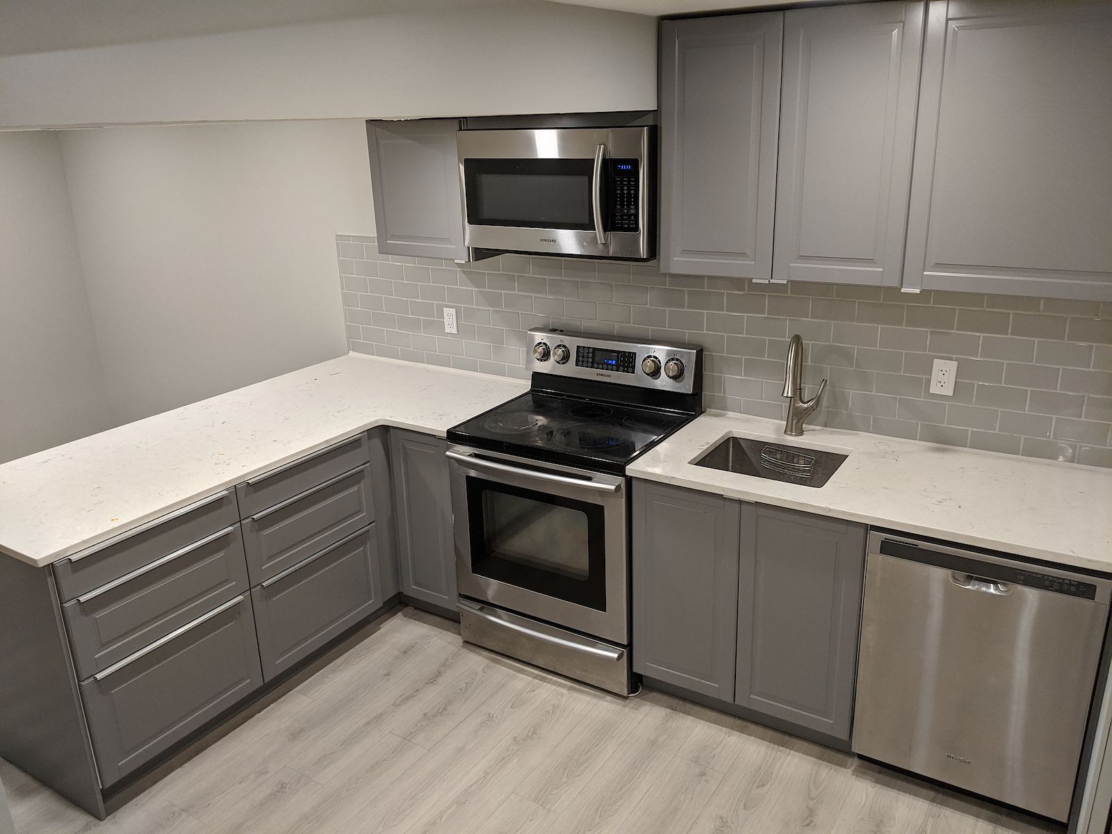 Calgary 1 bedroom Basement for rent. Property photo: 359942-1