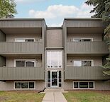 Nice 2 Bedroom with great living room at Sunnyside