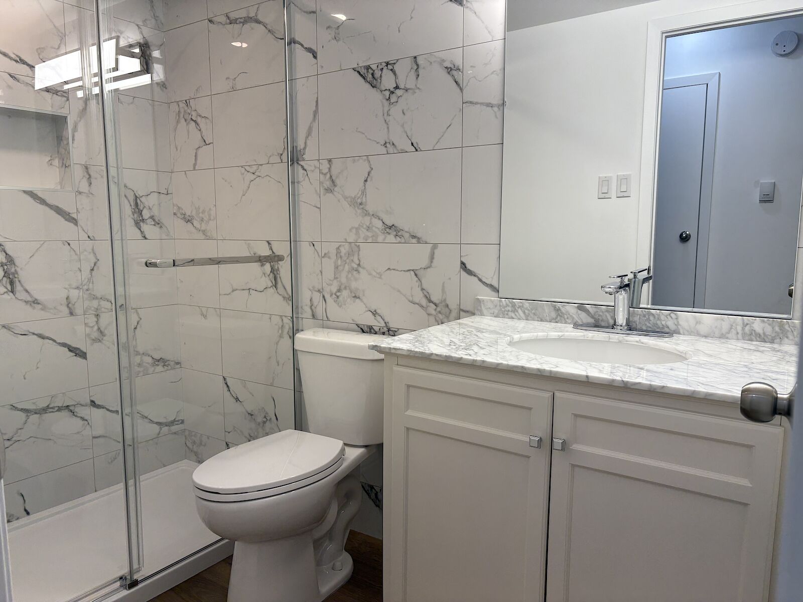 Calgary 1 bedroom Apartment for rent. Property photo: 361185-1