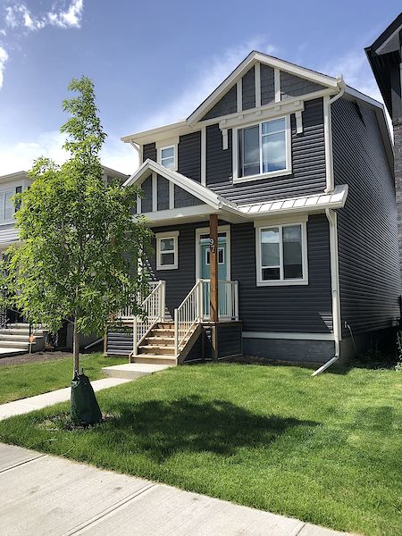 Calgary 3 + Den bedrooms Main Floor for rent. Property photo: 362311-2
