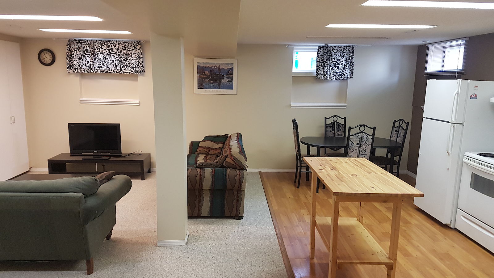 Calgary 2 bedrooms Basement for rent. Property photo: 363617-1