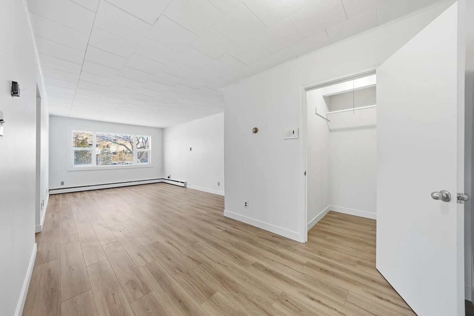 Regina 1 bedroom Apartment for rent. Property photo: 365938-1