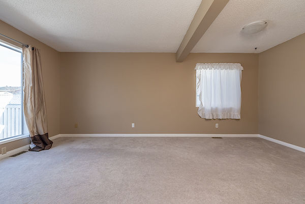 Calgary 3 bedrooms House for rent. Property photo: 365980-3
