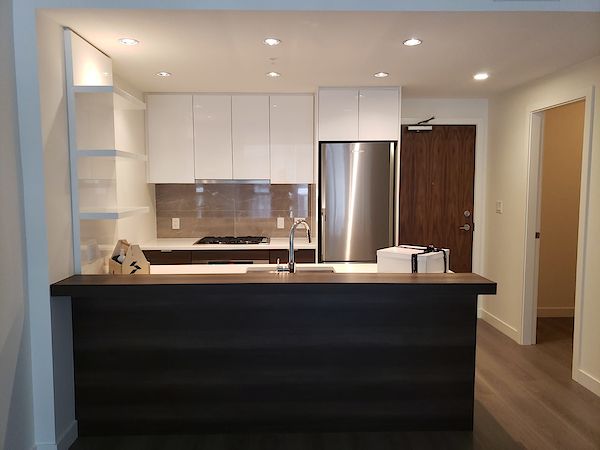 Calgary 1 + Den bedrooms Condo Unit for rent. Property photo: 366215-2