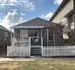 Cozy 1 Bedroom Basement Suite in Crescent Heights - Pets Welcome!