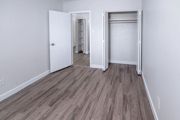 Edmonton 1 bedrooms Apartment for rent. Property photo: 370058-3