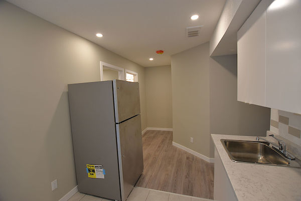 Calgary 1 bedroom Room For Rent for rent. Property photo: 371550-2
