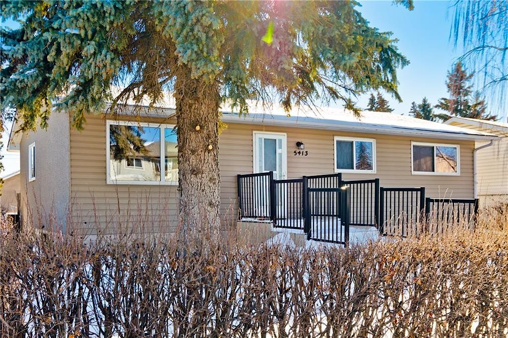Calgary 2 bedrooms Basement for rent. Property photo: 372382-1