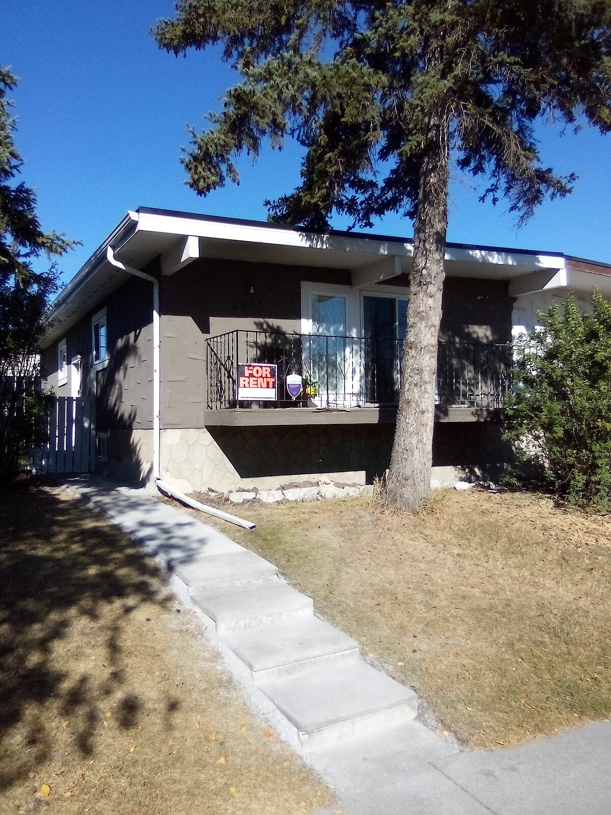 Calgary 3 bedrooms Main Floor for rent. Property photo: 373045-1