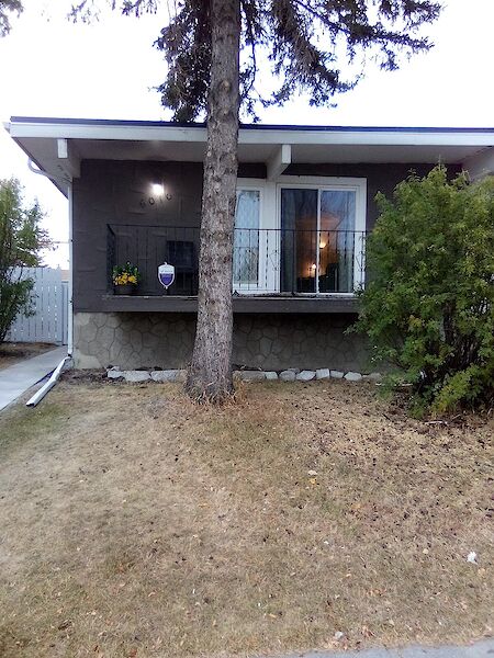 Calgary 3 bedrooms Main Floor for rent. Property photo: 373045-2