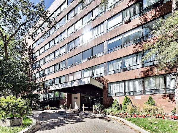 Toronto bachelor bedrooms Apartment for rent. Property photo: 373882-2