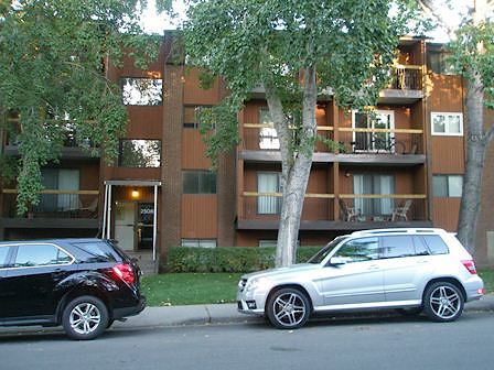Calgary 1 bedroom Condo Unit for rent. Property photo: 377381-1