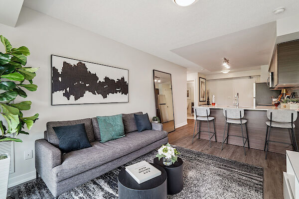 Toronto 2 bedrooms Apartment for rent. Property photo: 377690-2