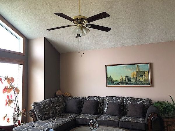 Calgary 4 bedrooms House for rent. Property photo: 381592-2