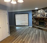 Well Kept Spacious 2 Bedrooms 1Bth W/Big living Room In Temple NE