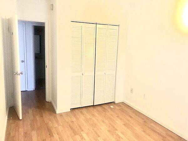 Calgary 1 bedroom Apartment for rent. Property photo: 388258-3