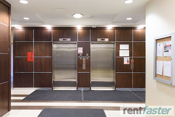 Calgary 1 + Den bedrooms Condo Unit for rent. Property photo: 388656-3