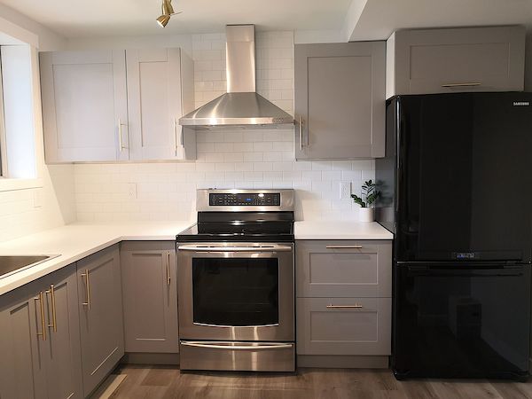 Calgary 4 bedrooms Room For Rent for rent. Property photo: 389324-3