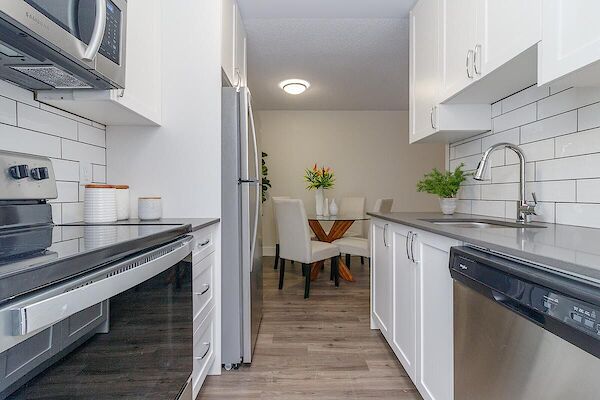 Victoria 1 bedrooms Apartment for rent. Property photo: 393002-3