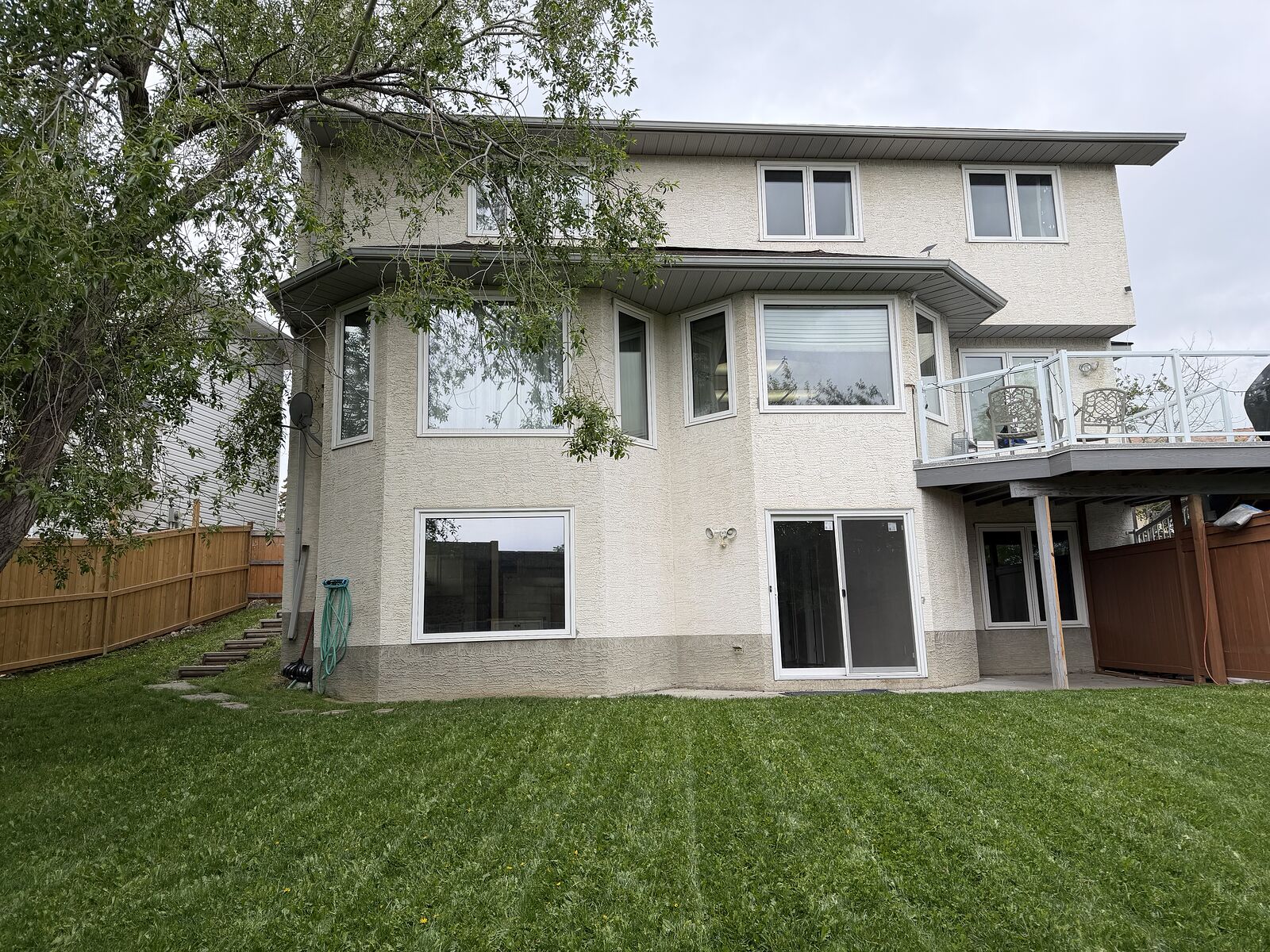 Calgary 2 bedrooms Basement for rent. Property photo: 395515-1