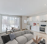 Fully renovated suite with park views!