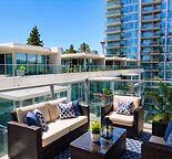 Luxury Bright East village Calgary Riverfront DT condo