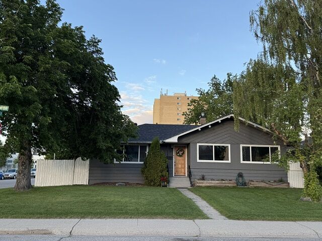 Calgary 2 bedrooms Basement for rent. Property photo: 396355-1