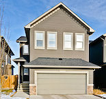 Beautiful 4 Bedroom + Den and Bonus Room in Evaston