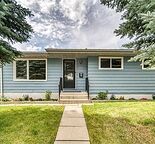 Spacious and Bright 2 bdrm LEGAL Basement Suite