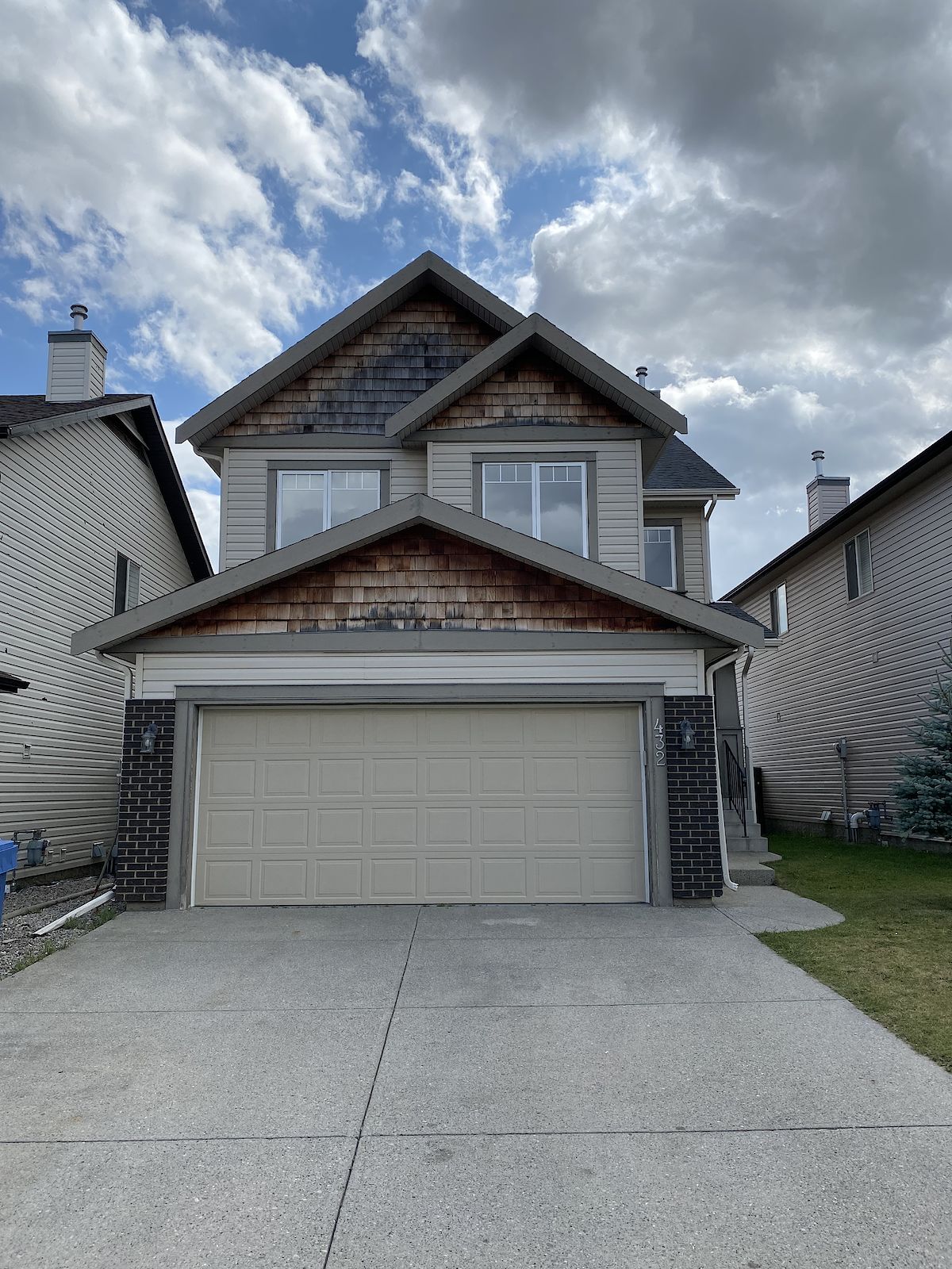 Calgary 3 + Den bedrooms House for rent. Property photo: 39905-1