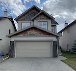 3 Bedroom Home located on a Quiet private drive with no cut-through traffic