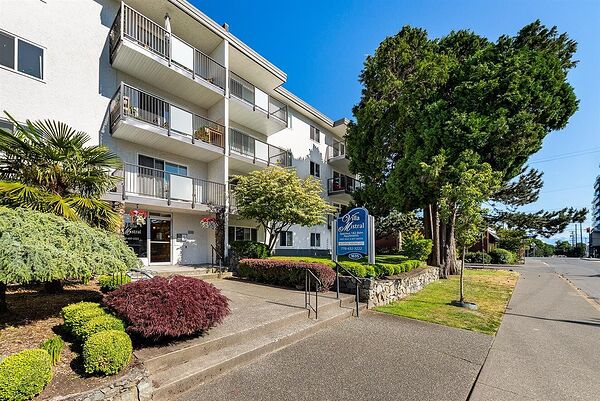 Victoria 1 bedroom Apartment for rent. Property photo: 400049-2