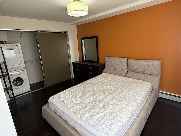 Calgary 1 bedroom Room For Rent for rent. Property photo: 402568-2