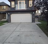 Walk to all the amenties. — Saddle Ridge, Calgary