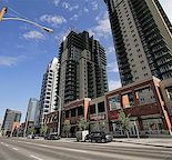 PROFESSIONAL 2BDR/2BATH DOWNTOWN APARTMENT in Adult 18+ Building