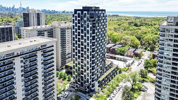 Discover elevated rental living at The Livmore High Park, ideally located in the vibrant High Park Village community. Ch