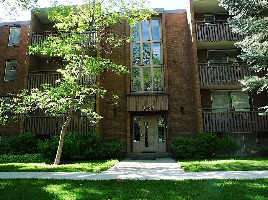 Calgary 2 bedrooms Apartment for rent. Property photo: 406910-1