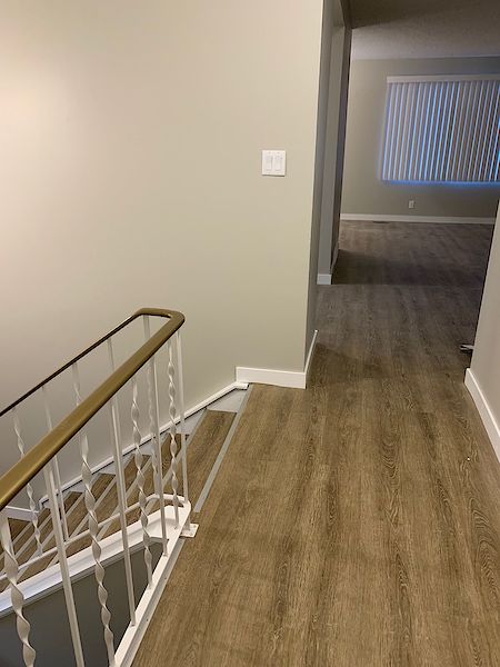 Calgary 4 bedrooms Duplex for rent. Property photo: 40694-3