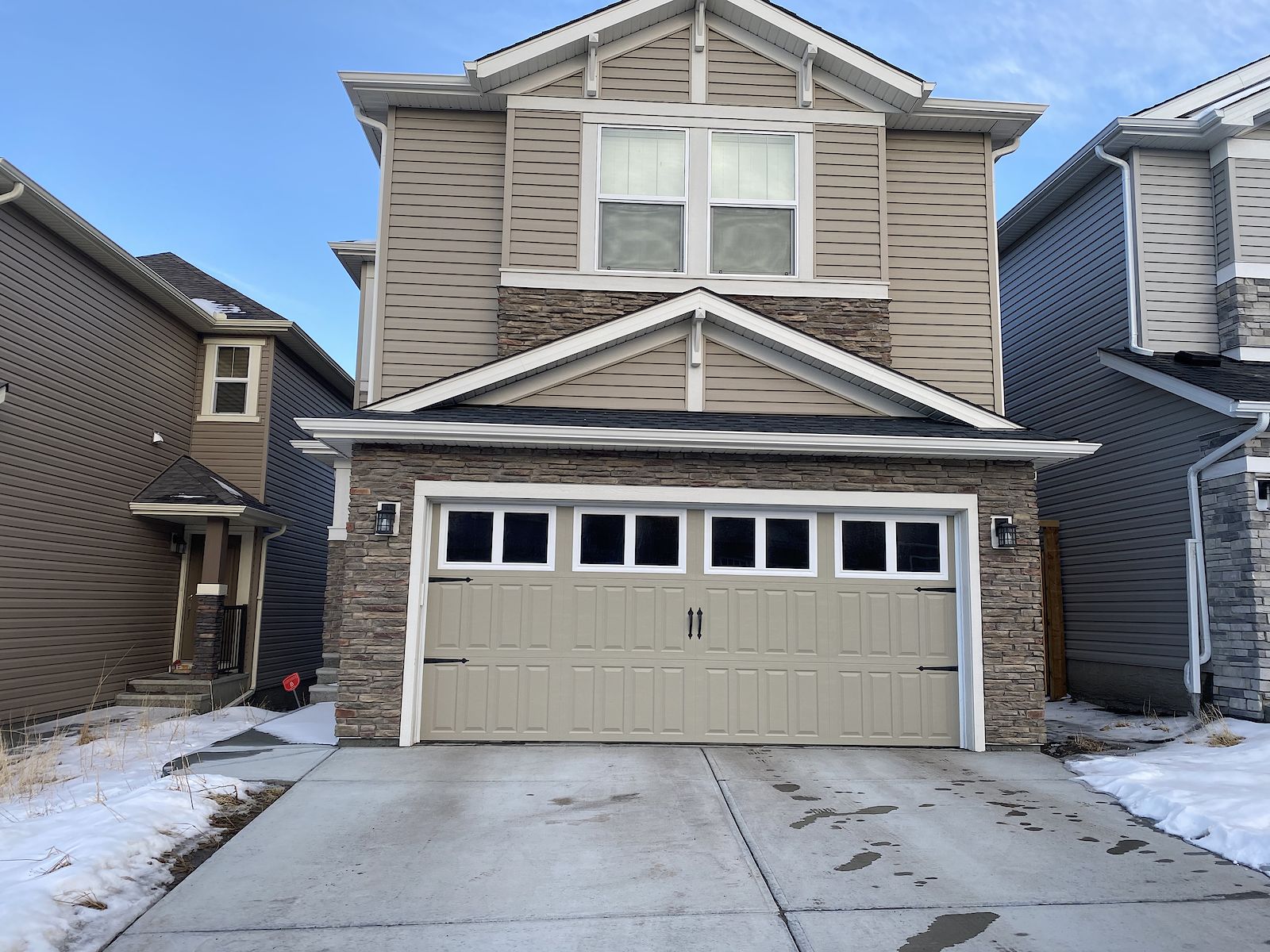 Calgary 3 + Den bedrooms House for rent. Property photo: 407257-1