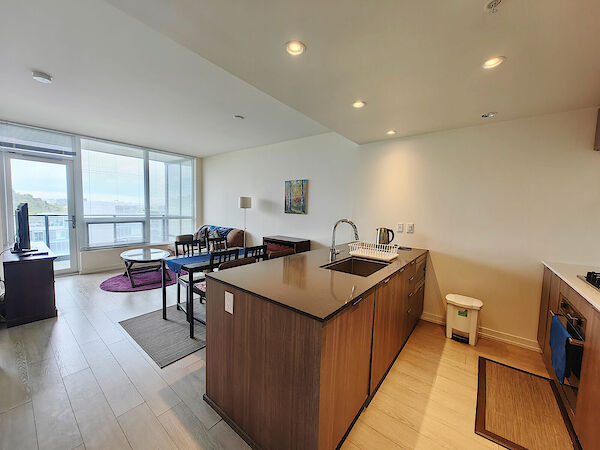 Calgary 1 bedroom Condo Unit for rent. Property photo: 408810-2