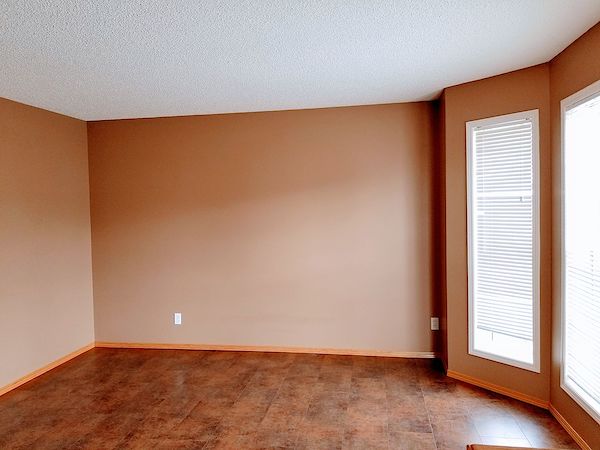 Calgary 3 bedrooms House for rent. Property photo: 409061-3