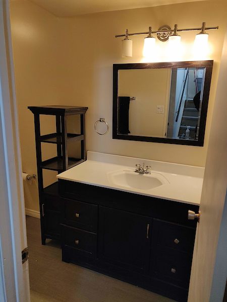 Calgary 2 bedrooms Townhouse for rent. Property photo: 409104-2