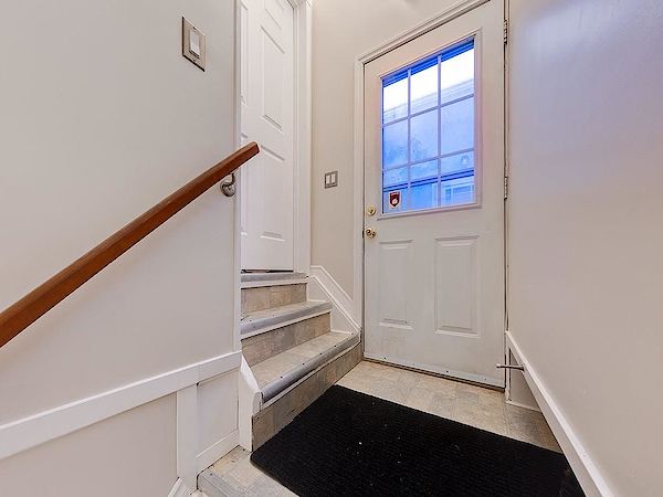 Calgary 1 bedroom Basement for rent. Property photo: 411273-2