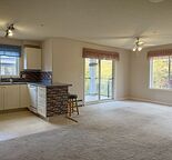 Close to everything 2 bedroom, 2 bathroom in the Rocky Ridge — Rocky Ridge, Calgary
