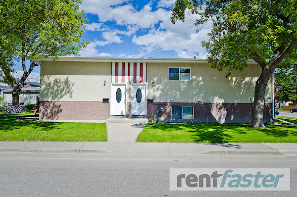 Calgary 2 bedrooms Fourplex for rent. Property photo: 411776-2