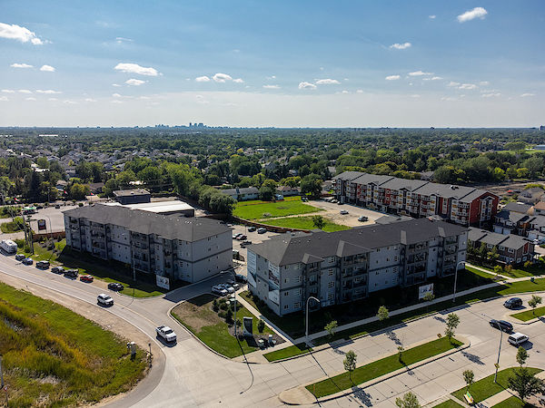 Winnipeg 2 bedrooms Apartment for rent. Property photo: 411878-2