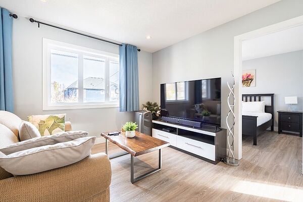 Furnished 2BR Unit Near UC / SAIT / Foothills Hospital
